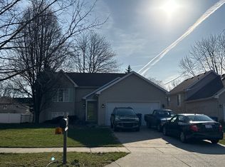 620 Lasalle Ave NW, Grand Rapids, MI 49534