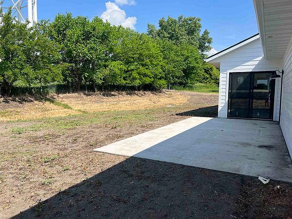 3rd image of 1850 23rd St #38