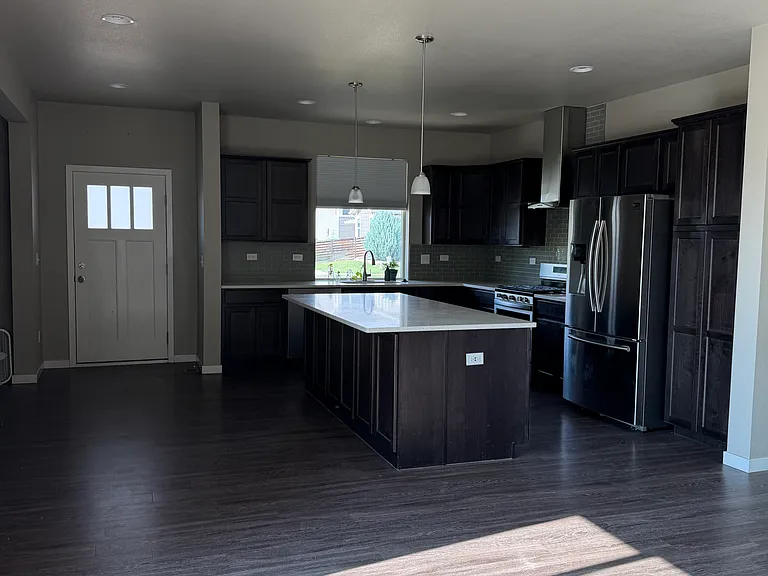 3003 Sykes Dr — Photo 4