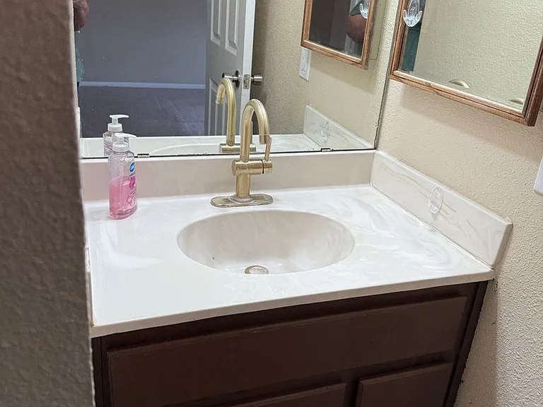 602 Mercury Ave — Photo 15