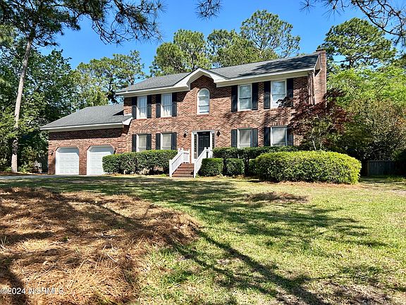 2nd image of 3225 Grey Leaf Drive