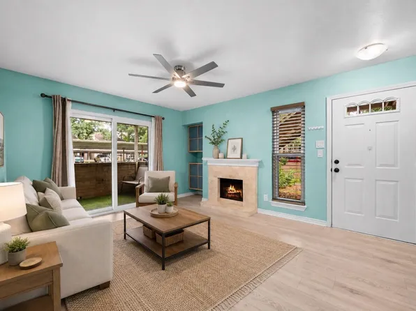 3500 Tangle Brush Dr APT 21, Spring, TX 77381