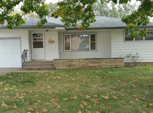847 Beatrice Ave, Salina, KS 67401