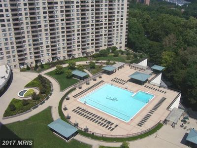 5225 Pooks Hill Rd APT 119N, Bethesda, MD, 20814