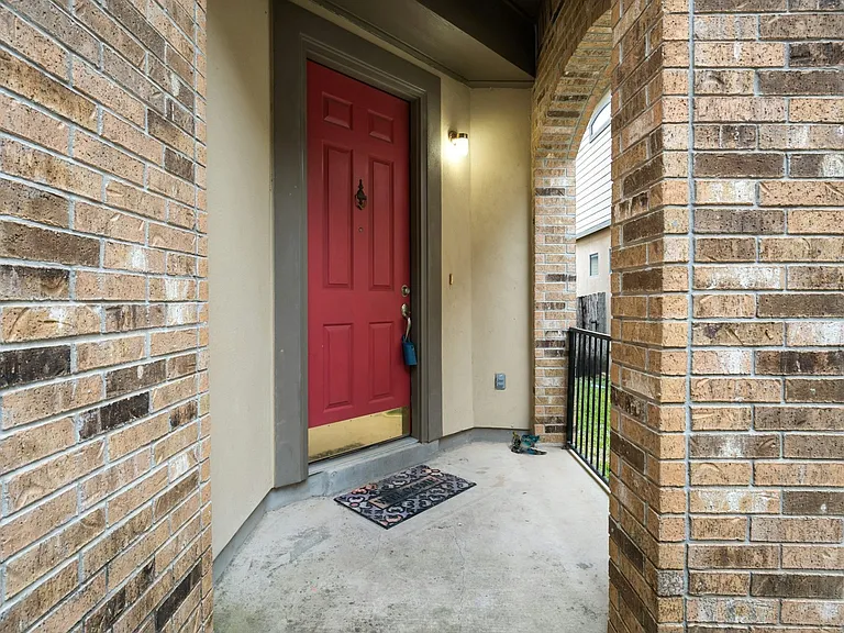 1210 Tweed Willow — Photo 3