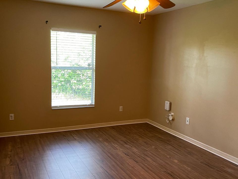 1st image of 1507 W 10th St