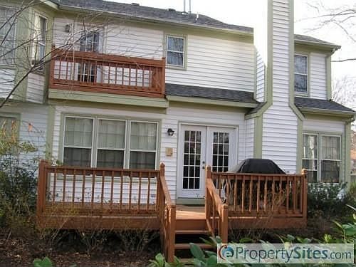 5th image of 905 Clear Springs Ct