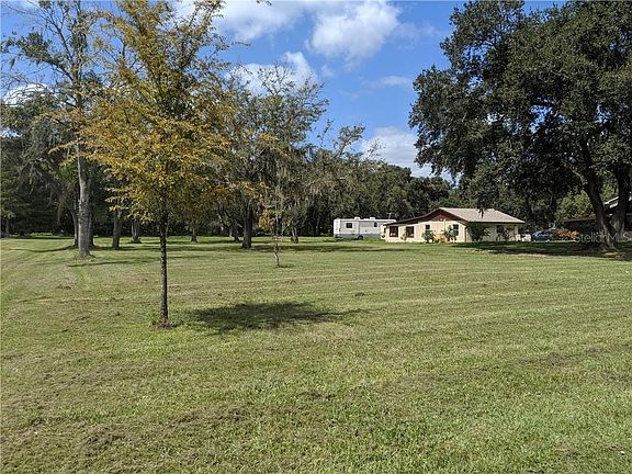 4th image of Boggy Terrace Dr