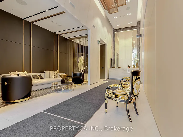 319 Jarvis St #LPH16 — Photo 33