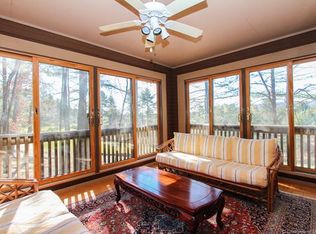 2 Fieldstone Ln, Avon, CT 06001