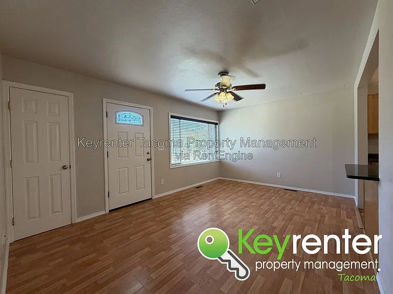 3622 E Howe St — Photo 2