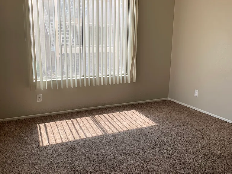 2032 Mesquite Ln #D104 — Photo 9