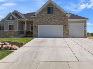 5943 Highland View Dr, Highland, UT 84003
