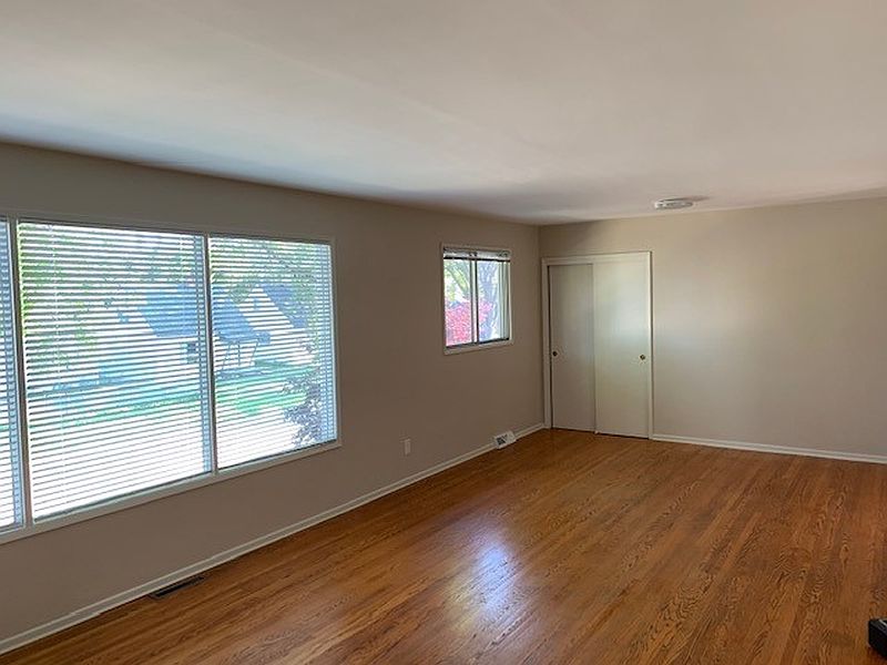 Winnipeg Apartment for rent - 3 Bedrooms in Winnipeg