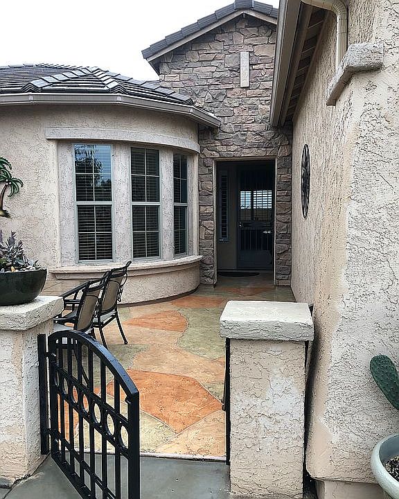 Come in to your new home 