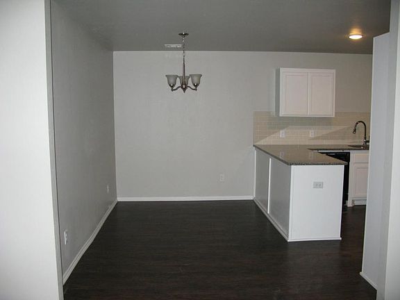5th image of 11707 Surrey Hills Blvd