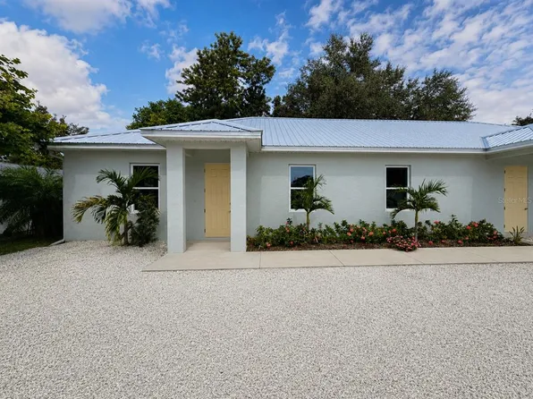 3525 McIntosh Rd, Sarasota, FL