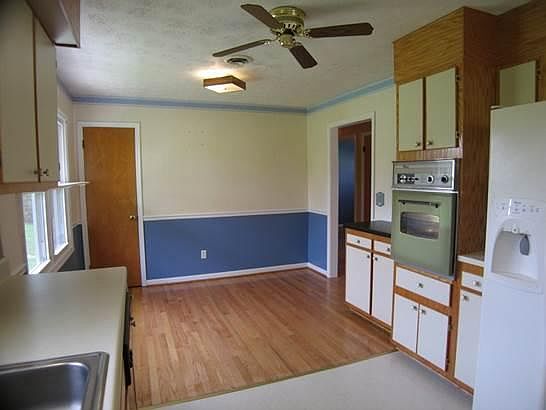 2nd image of 2224 Whispering Pine Cir