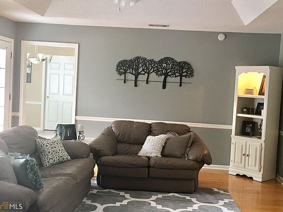 5th image of 1412 Jordan Dr