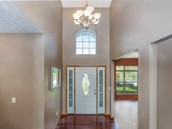 4th image of 4325 Vista Dr