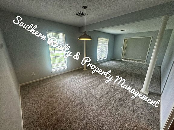 4th image of 3111 Brentwood Dr