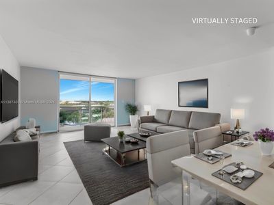 437 Golden Isles Dr APT 8J, Hallandale Beach, FL, 33009