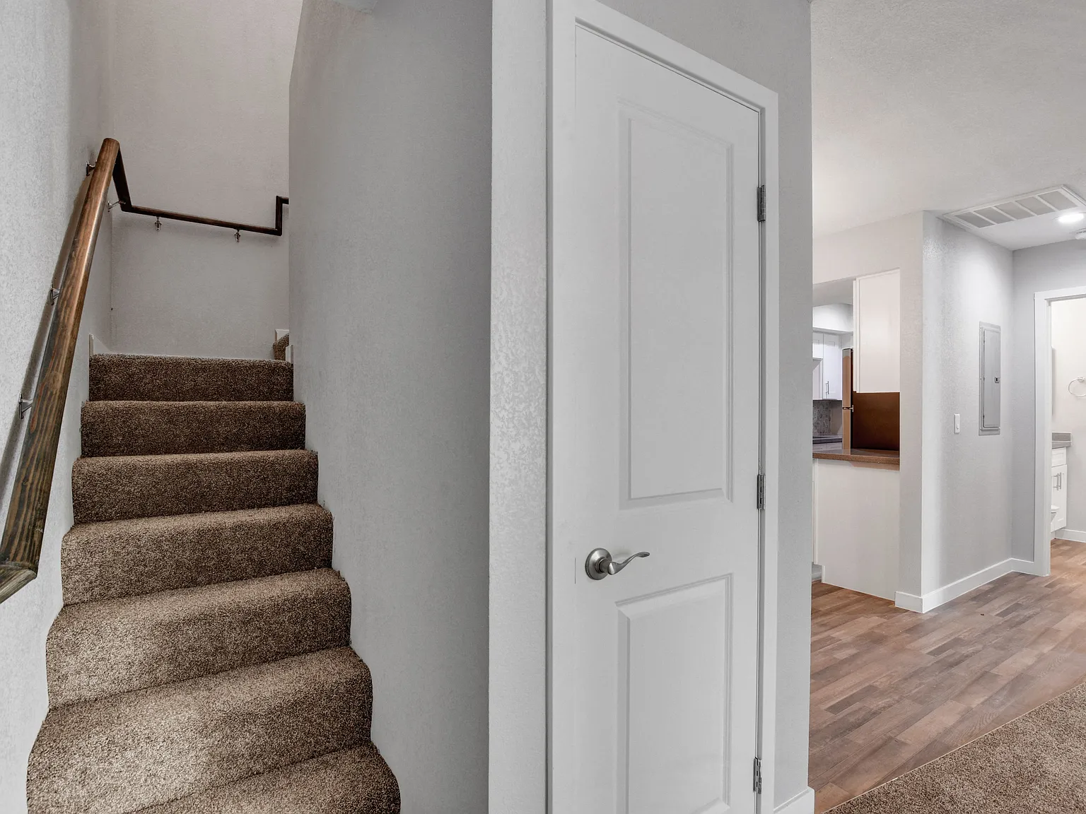 Cascade Apartments — Photo 3