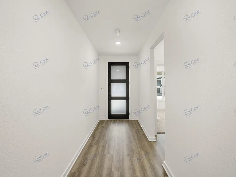 225 Whitetail Dr — Photo 3
