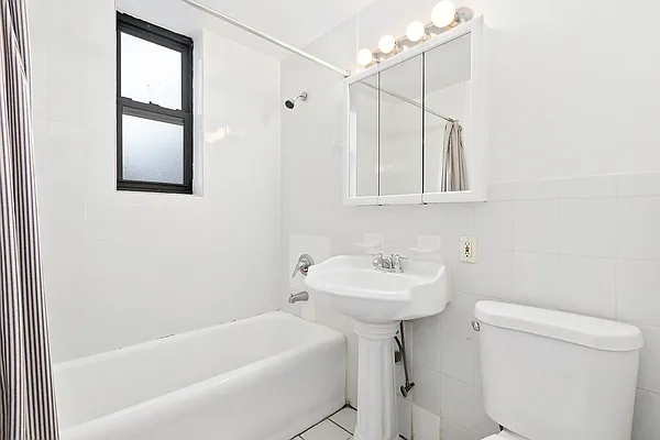 Rented by Corcoran | media 19