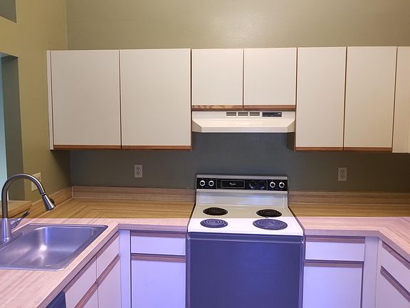 5th image of 8224 Riverboat Dr
