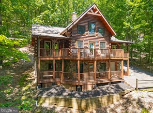 150 N Iroquois Cir, Hazleton, PA 18202