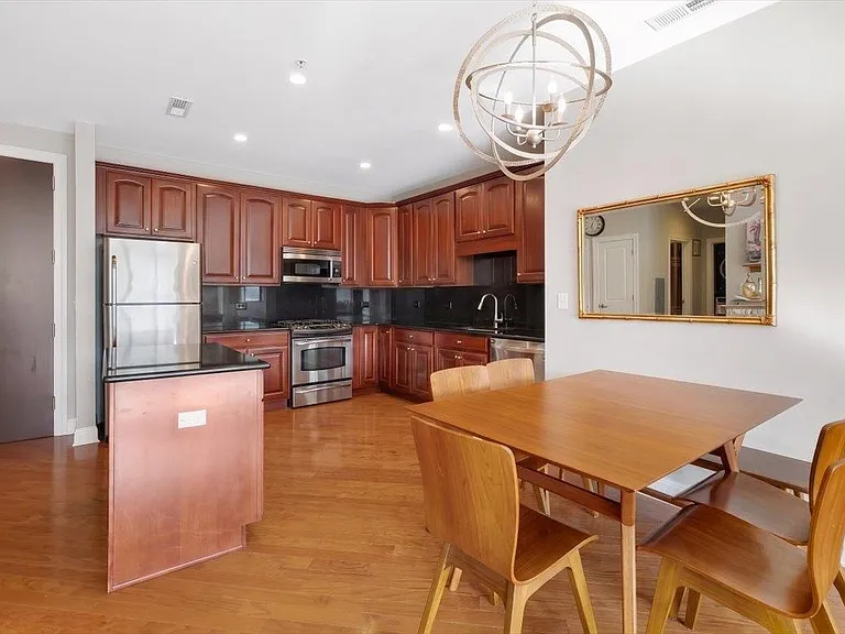 20 Avenue At Port Imperial #429 — Photo 5