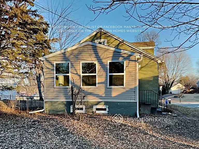 2200 Margaret St — Photo 19