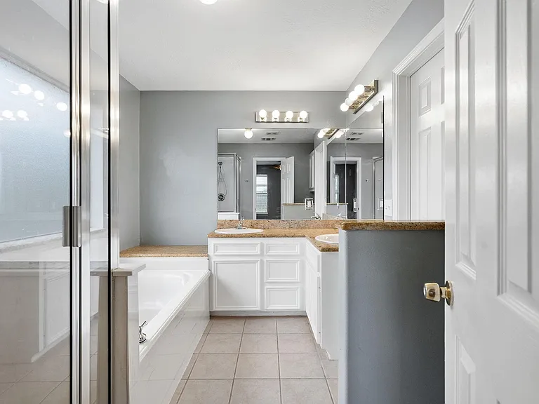 139 Horn Ct — Photo 13