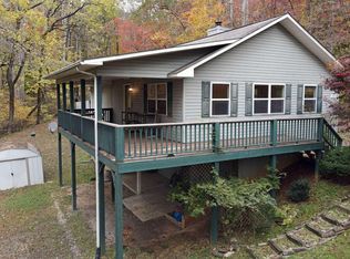 145 Chatuge Hills Dr, Hayesville, NC 28904
