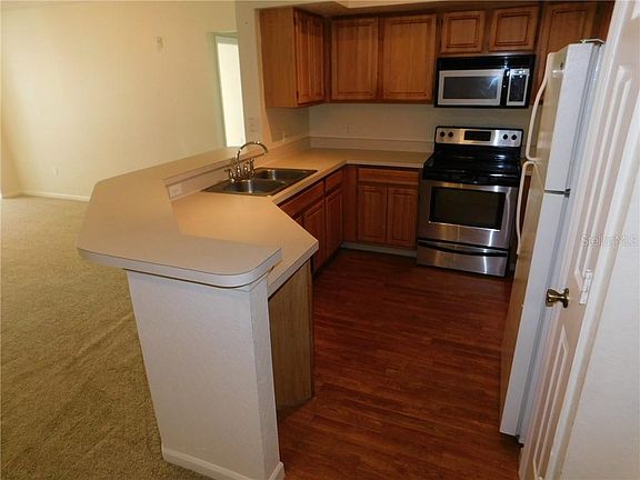 4th image of 13013 Mulberry Park Dr APT 211