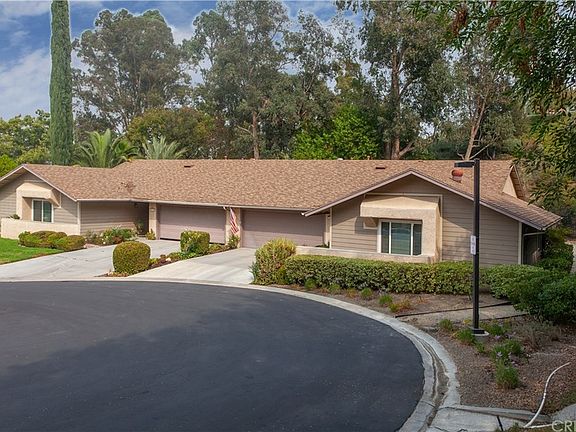 2nd image of 26126 Rainbow Glen Dr #40