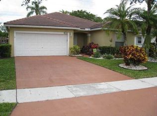 2391 NW 184th Ter, Pembroke Pines, FL 33029