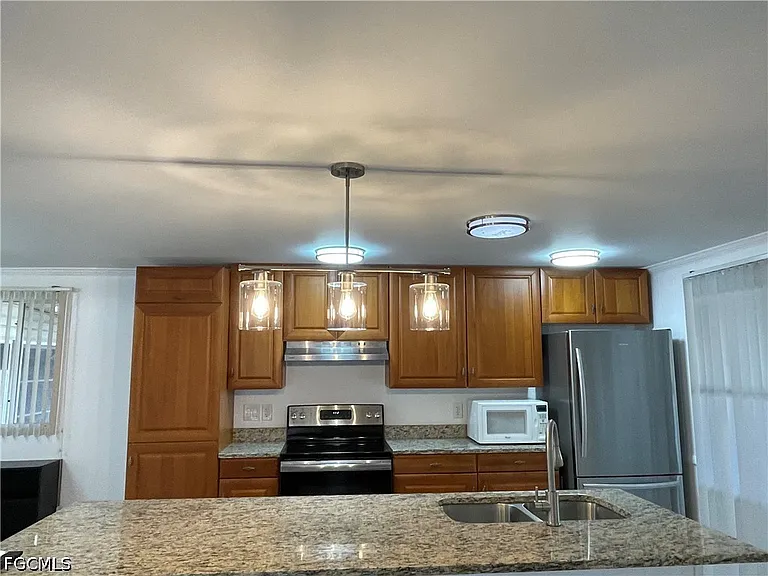 5506 Virginia Dare Ln — Photo 11