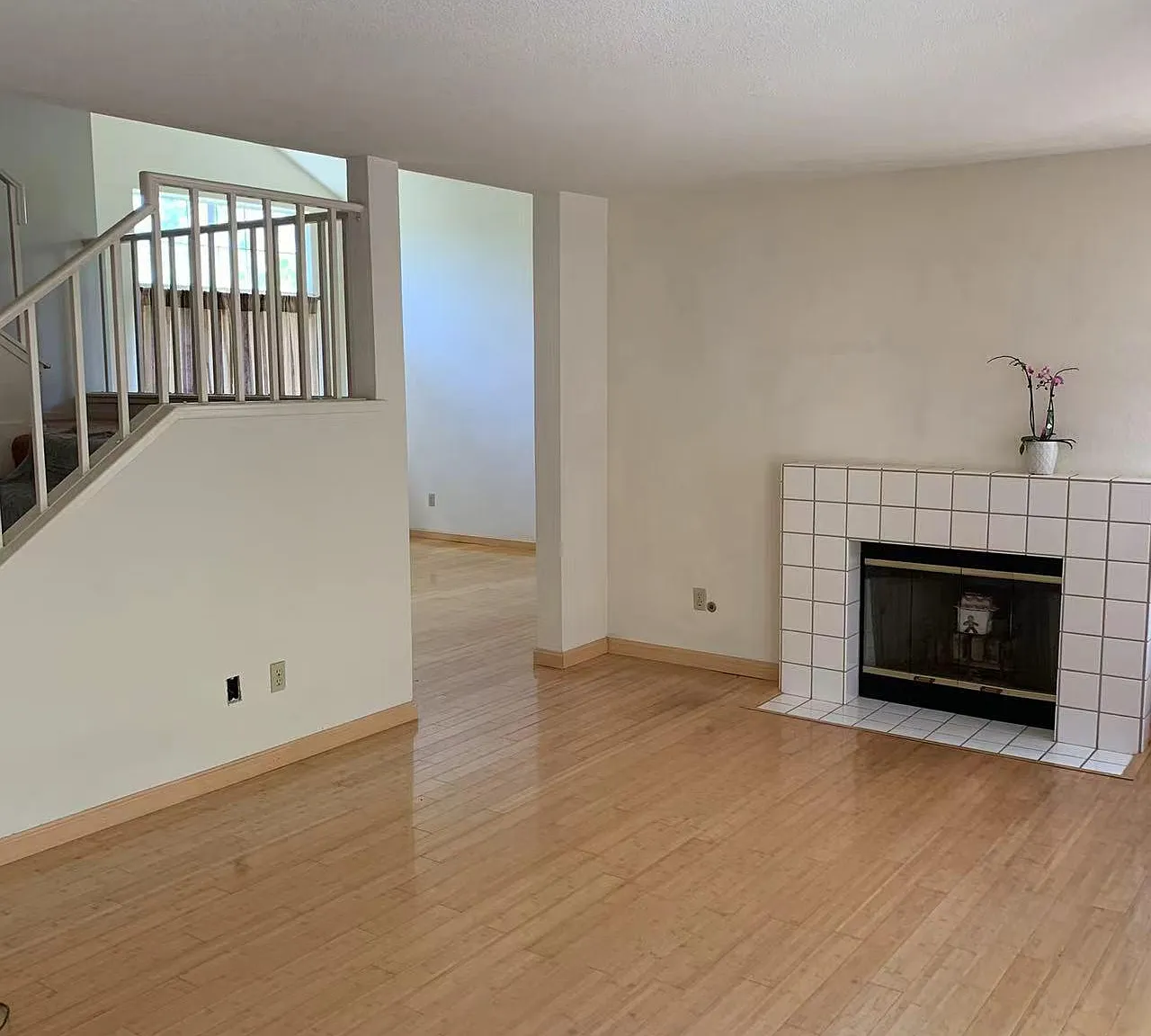 3 bed, 2.5 bath, 1572 sqft, $2,850 — Photo 4