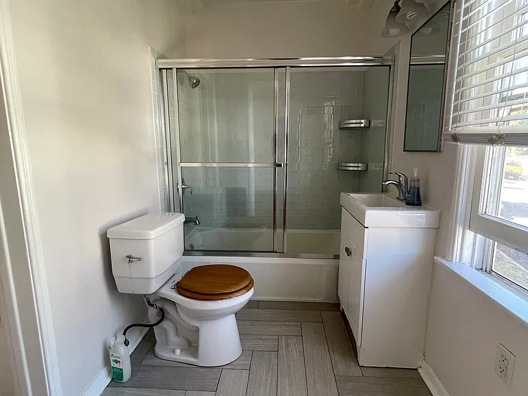 1955 Palmerston Pl — Photo 13