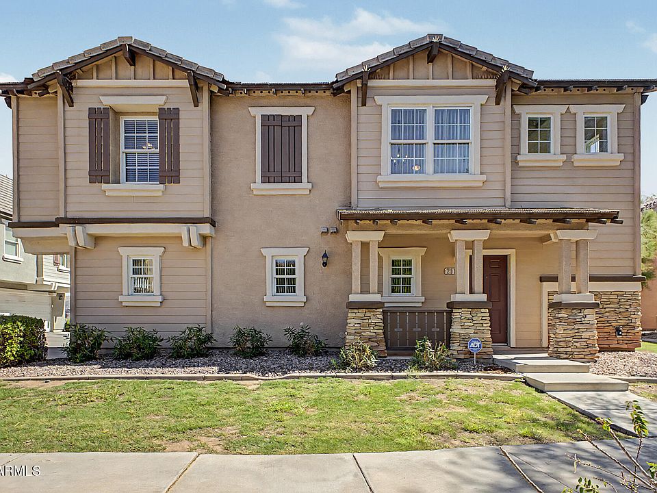 1st image of 2113 E HUNTINGTON Drive