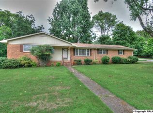 4204 Tombrook Pl NW, Huntsville, AL 35816
