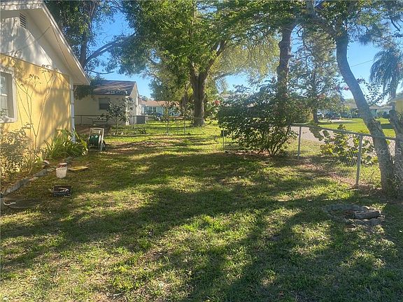 2nd image of 2813 20th Avenue Dr W