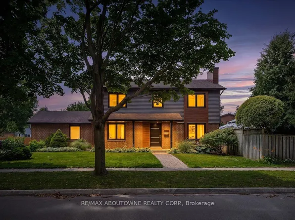 3985 Taffey Cres, Mississauga, ON L5L 2A6