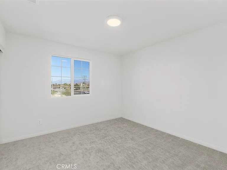 1758 Ace St — Photo 6