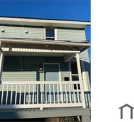 1st image of 270 N 5th St