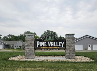 677 Mayfair St #5, Waupun, WI 53963