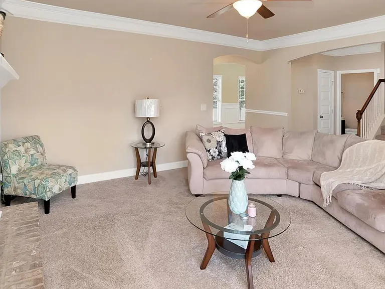 7102 Sutter Ct — Photo 11