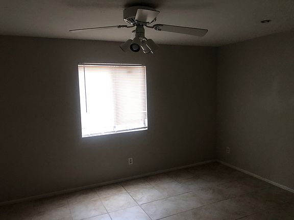 4th image of 4608 W Maryland Ave Unit 243